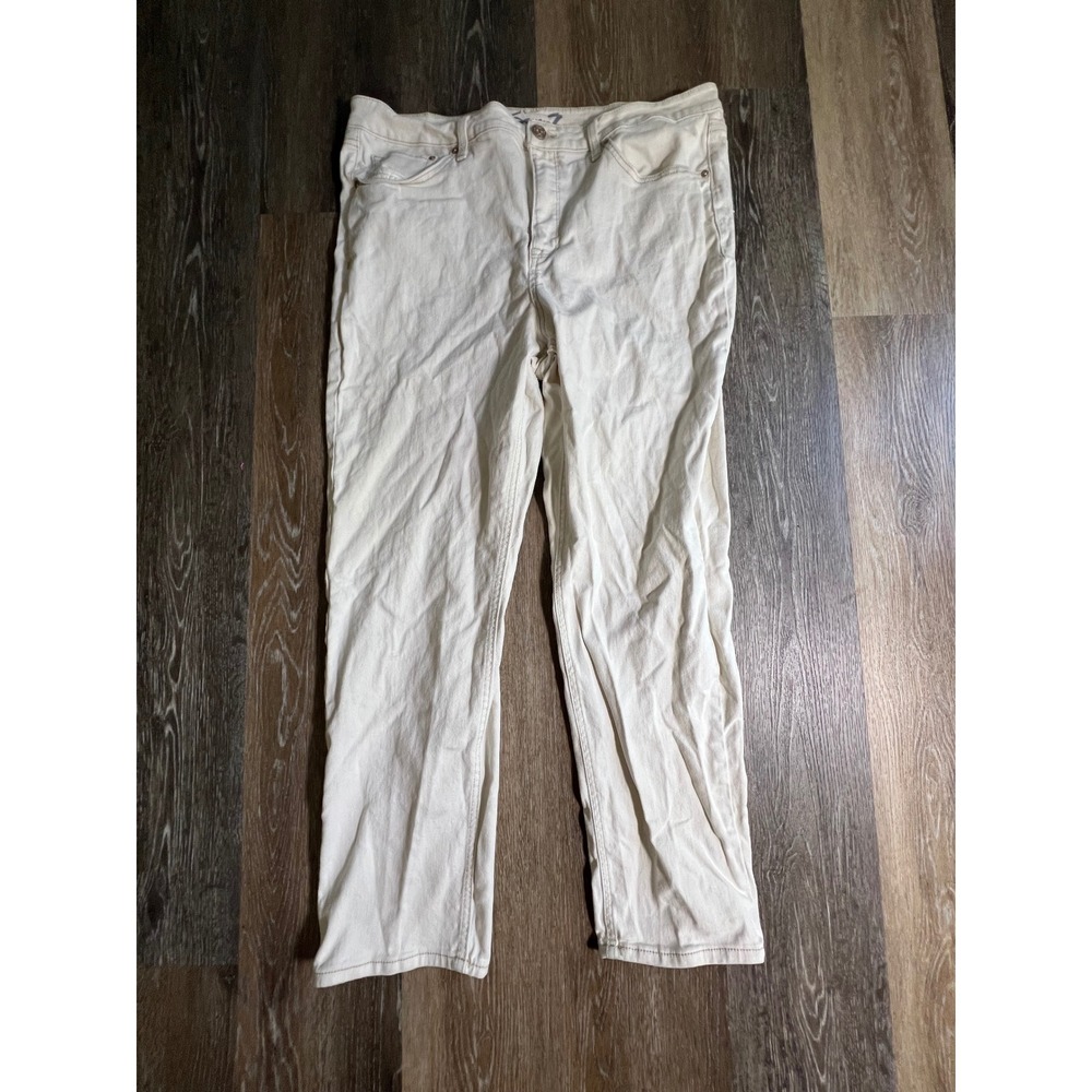 Seven7 Straight Leg Jeans Womens 16 Off-White Cream Denim Classic 5-Pocket 1941